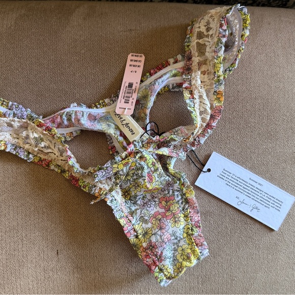 For Love And Lemons Other - NWTFor Love and Lemons Floral Lace Thong